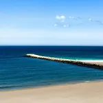 Poem - Roof Pool & Panoramic Sea View 4* 艾福雷诺德