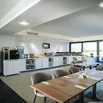 Poem - Roof Pool & Panoramic Sea View 酒店
