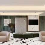 Poem - Roof Pool & Panoramic Sea View 4* 艾福雷诺德