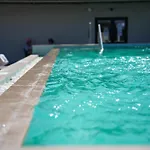 Poem - Roof Pool & Panoramic Sea View 艾福雷诺德