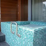 Poem - Roof Pool & Panoramic Sea View 艾福雷诺德
