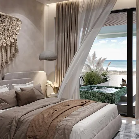 Poem Sea View Hotel 4*