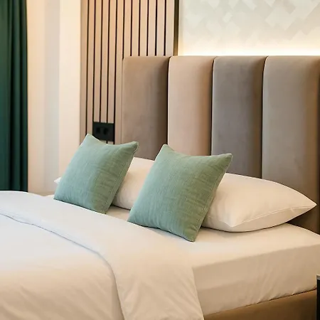 Hotel Poem - Roof Pool & Panoramic Sea View