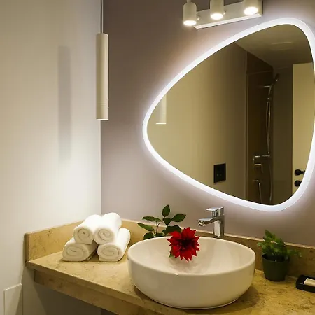 Hotel Poem - Roof Pool & Panoramic Sea View