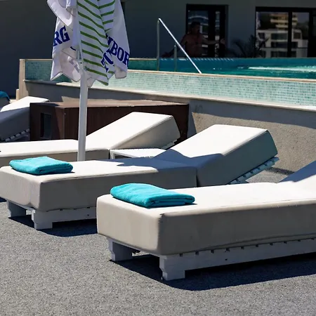 Poem - Roof Pool & Panoramic Sea View 4* Észak-Eforie